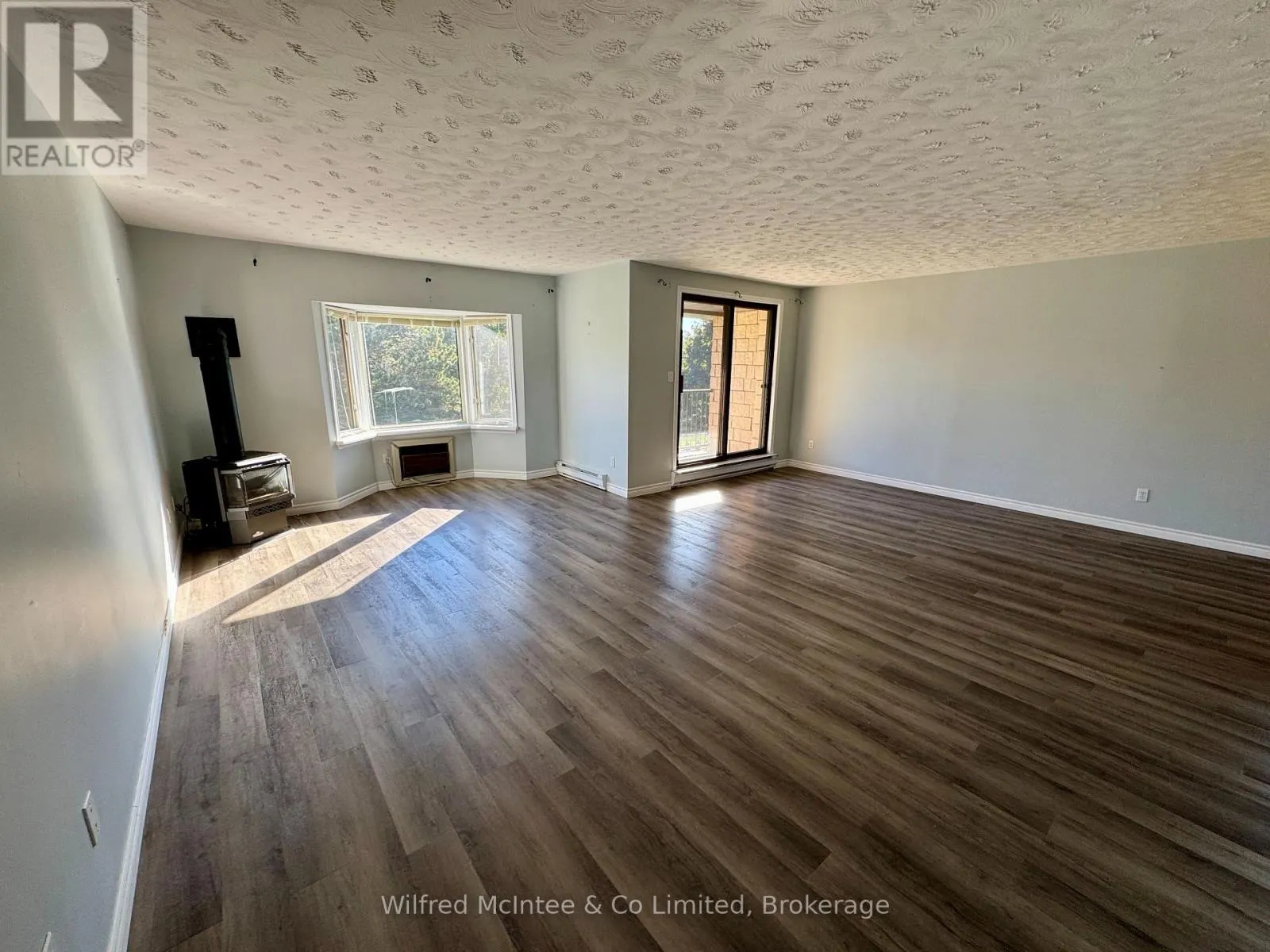 305 - 225 HINKS STREET, #305