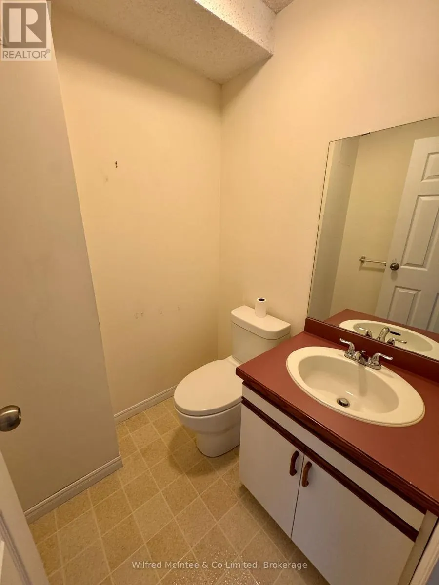 305 - 225 HINKS STREET, #305