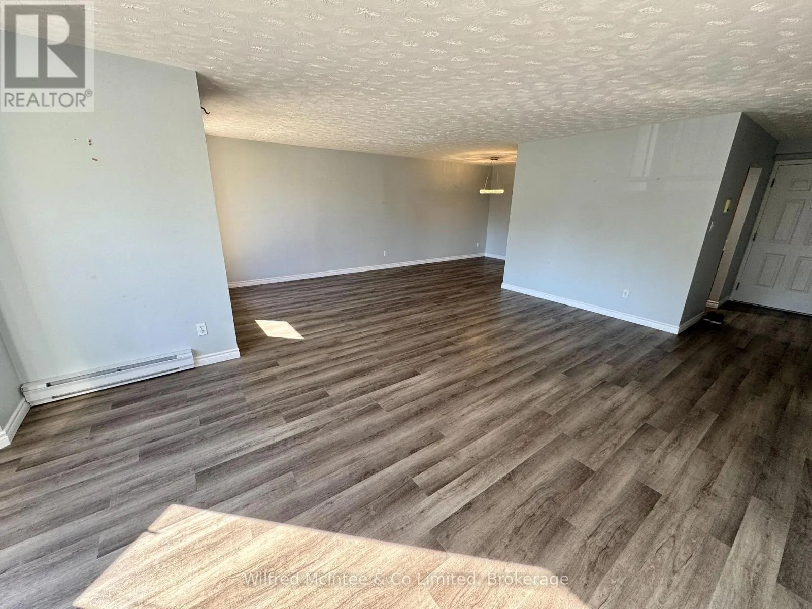305 - 225 HINKS STREET, #305