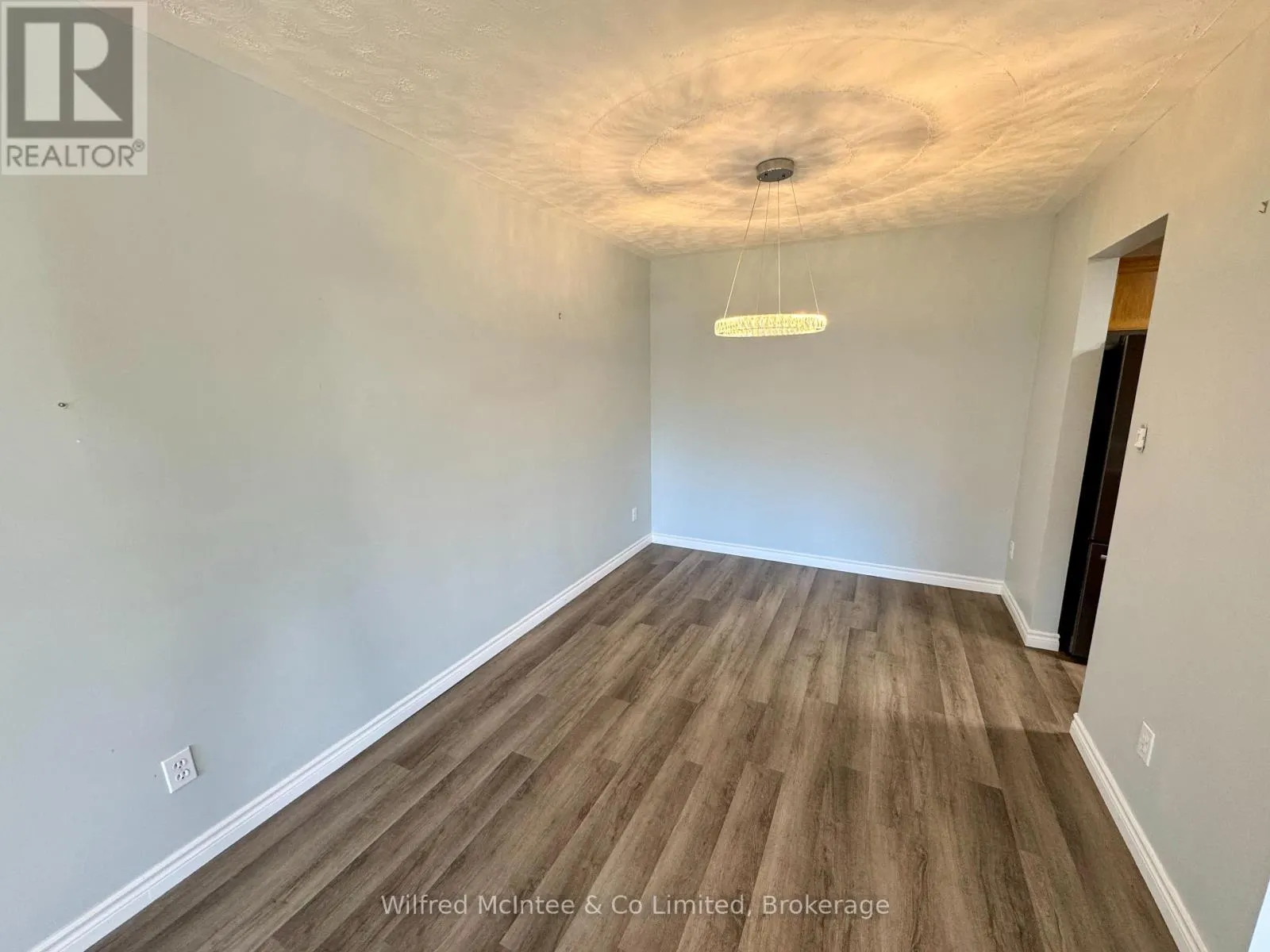 305 - 225 HINKS STREET, #305