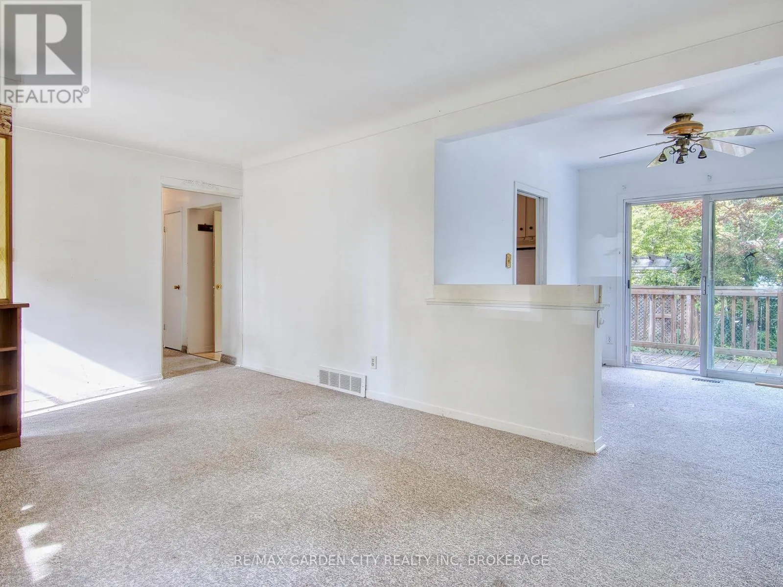 32 VIKING DRIVE