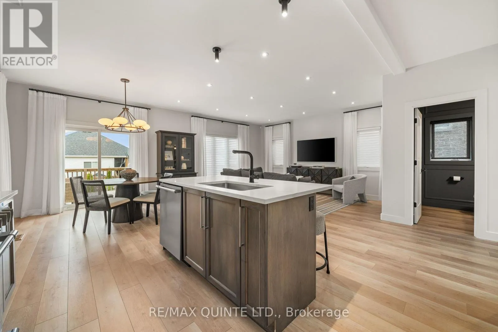 14 CYPRESS DRIVE