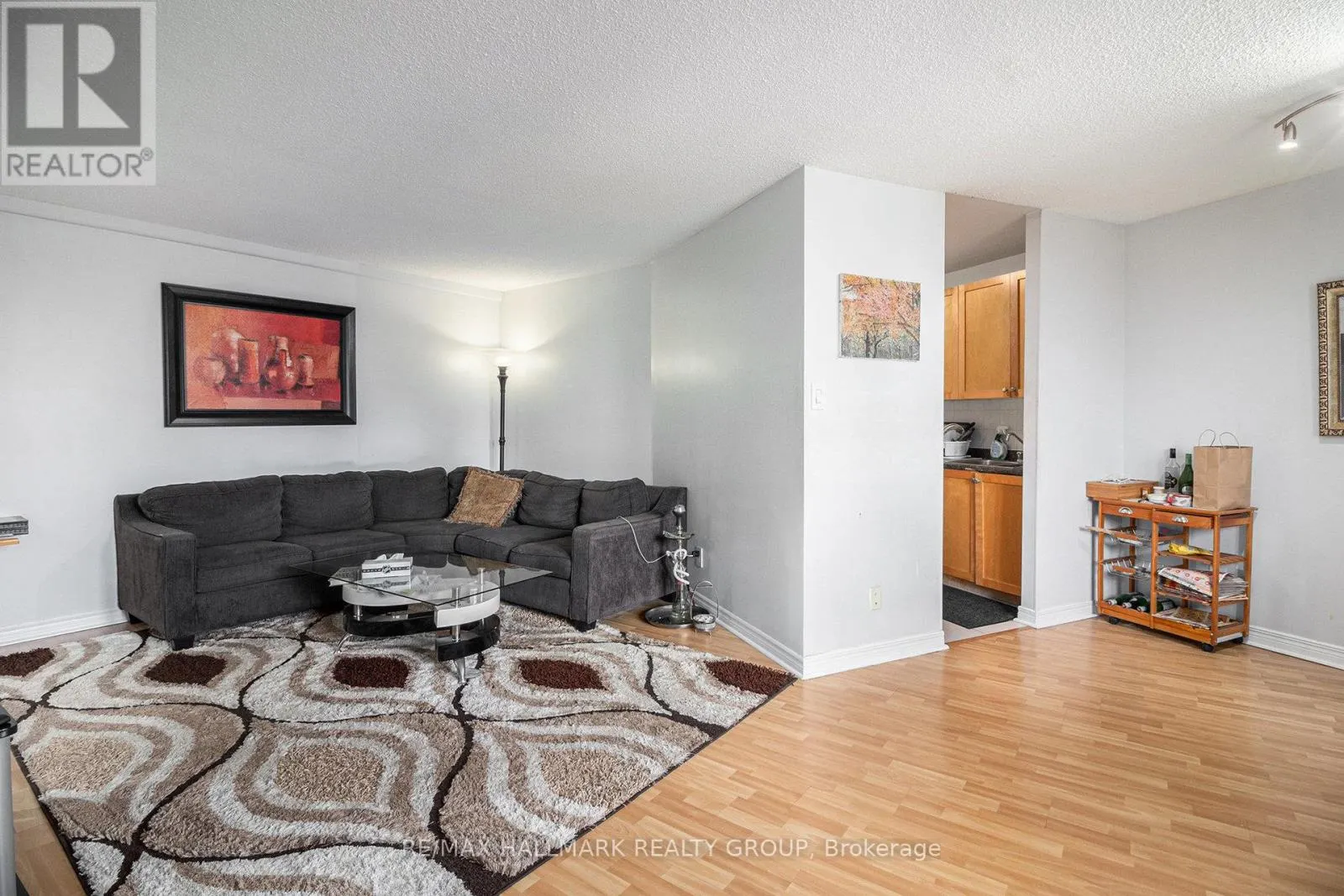 407 - 2020 JASMINE CRESCENT