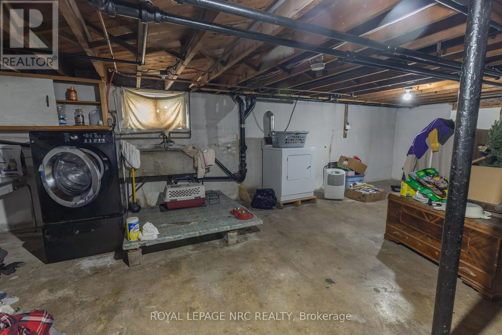 248 BELL STREET