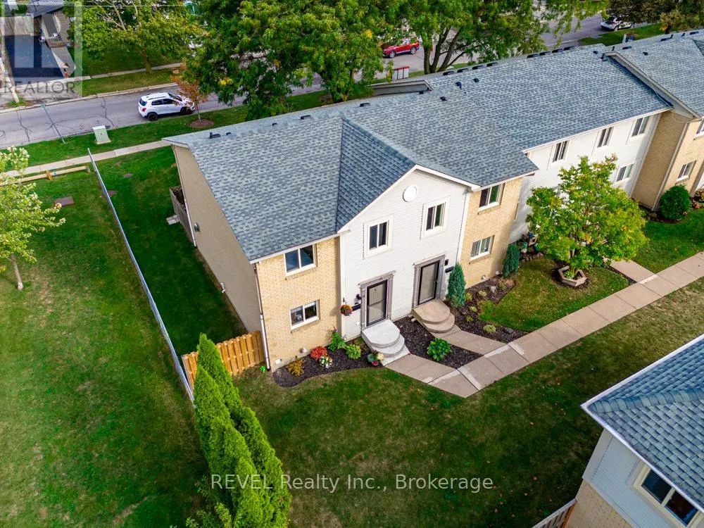 14 - 65 DORCHESTER BOULEVARD, #14