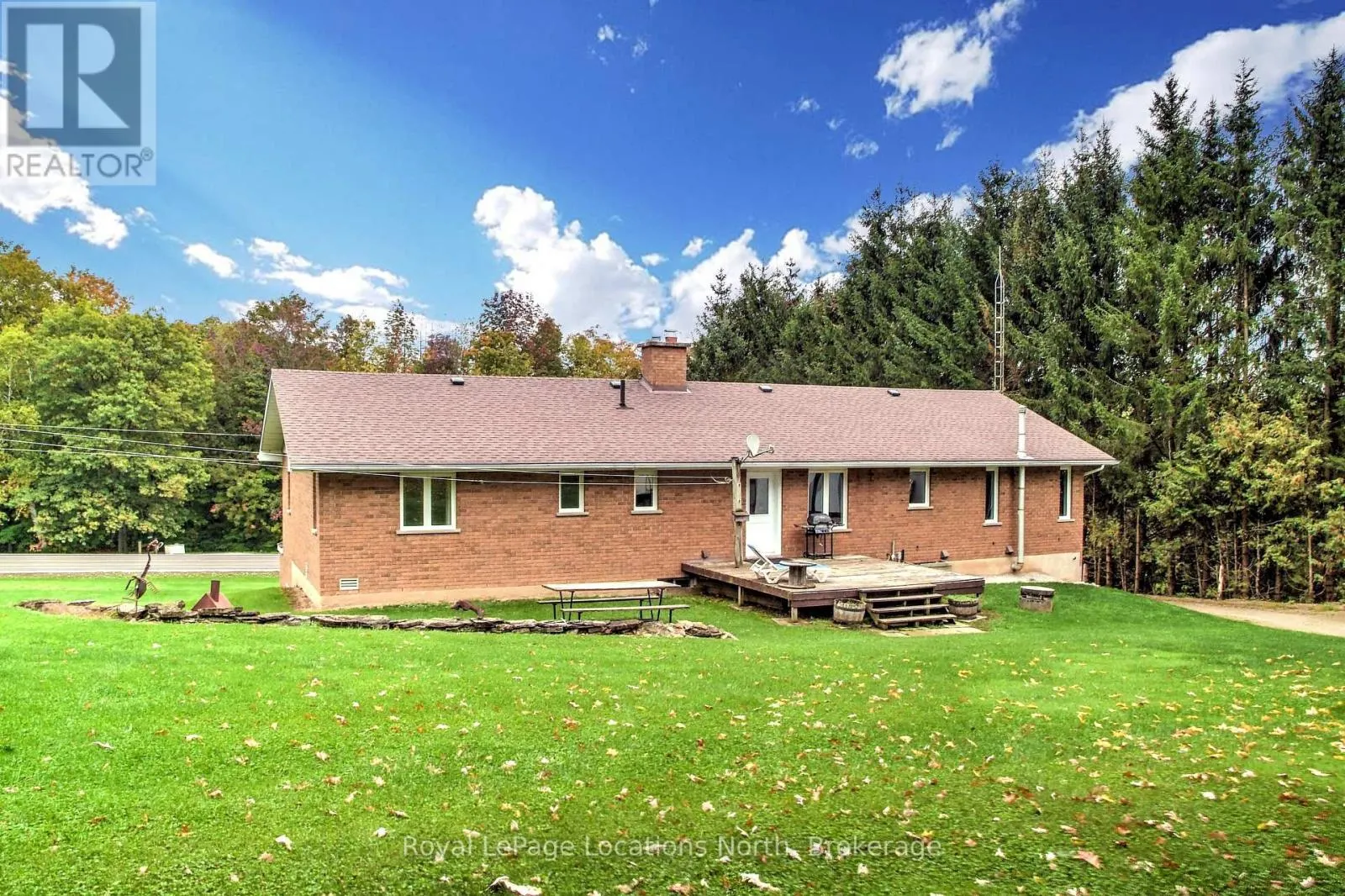 137794 GREY RD 12 ROAD S