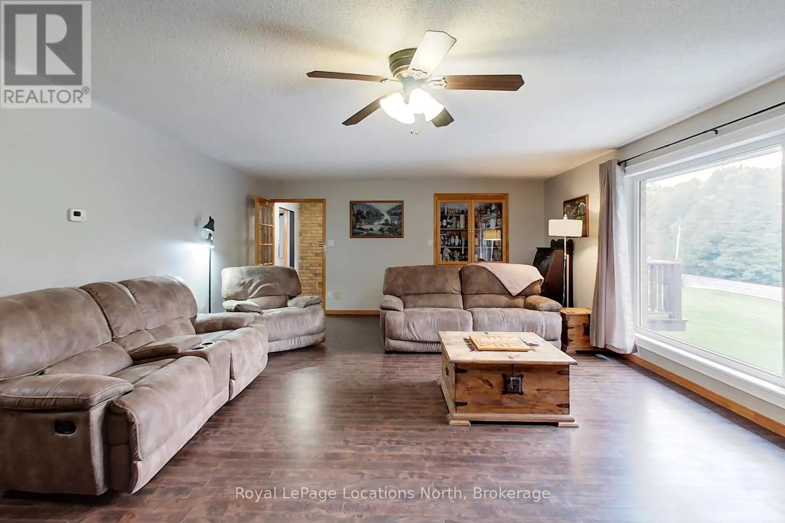 137794 GREY RD 12 ROAD S