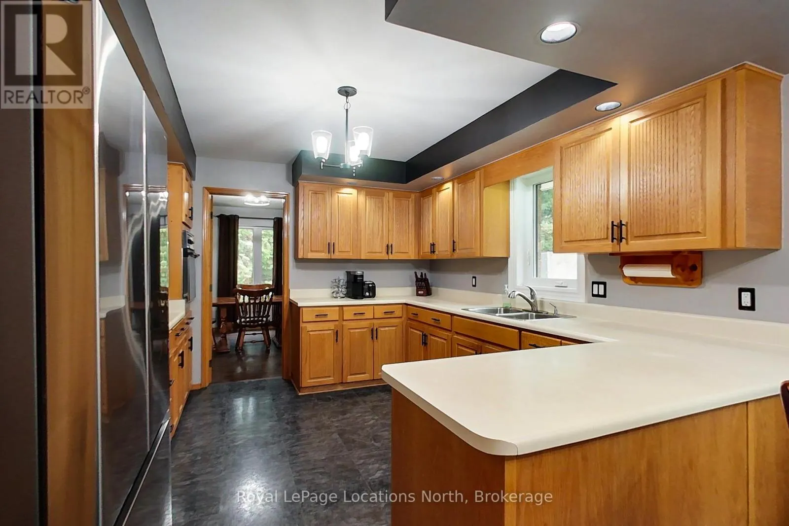 137794 GREY RD 12 ROAD S