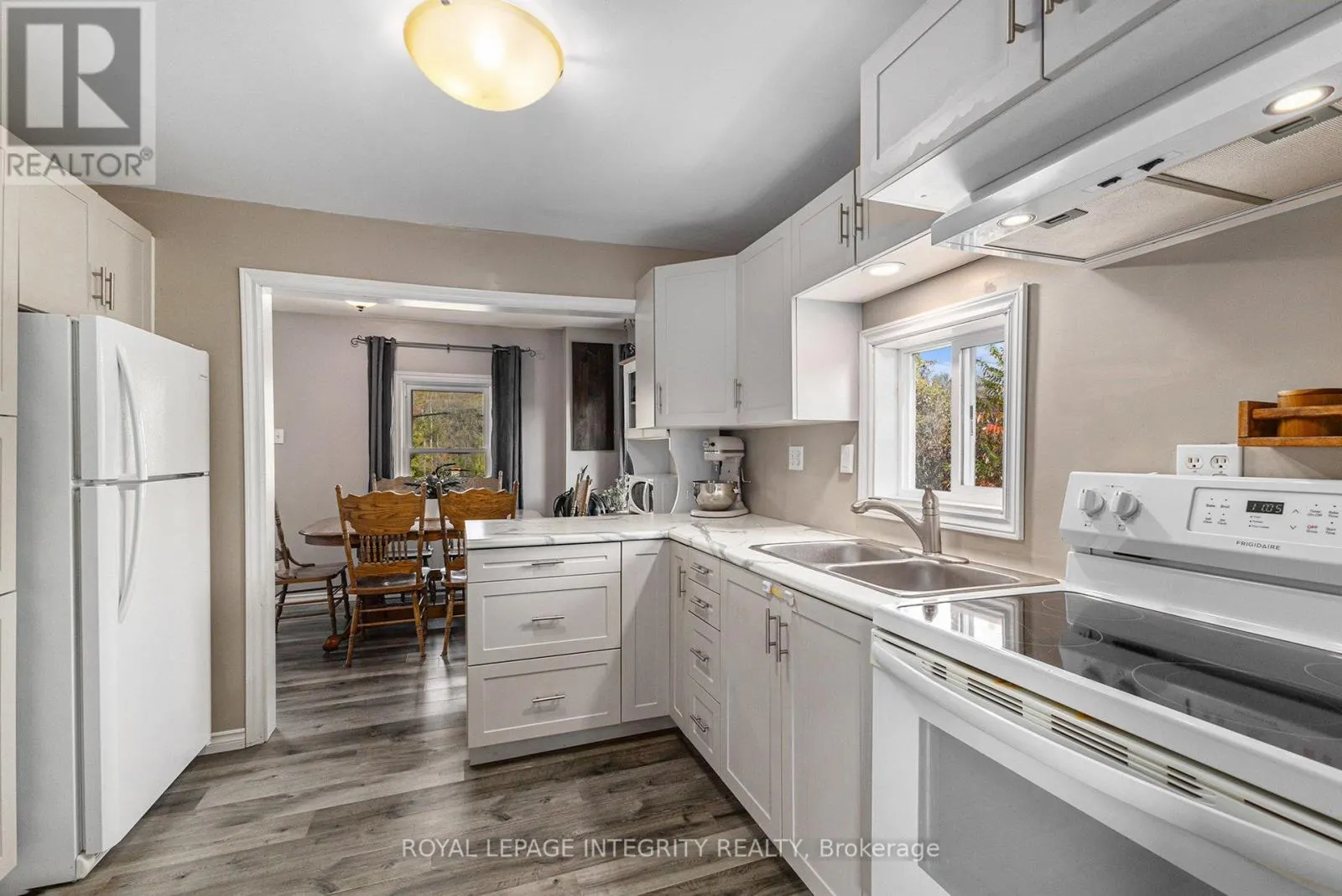 1081 ELM TREE ROAD