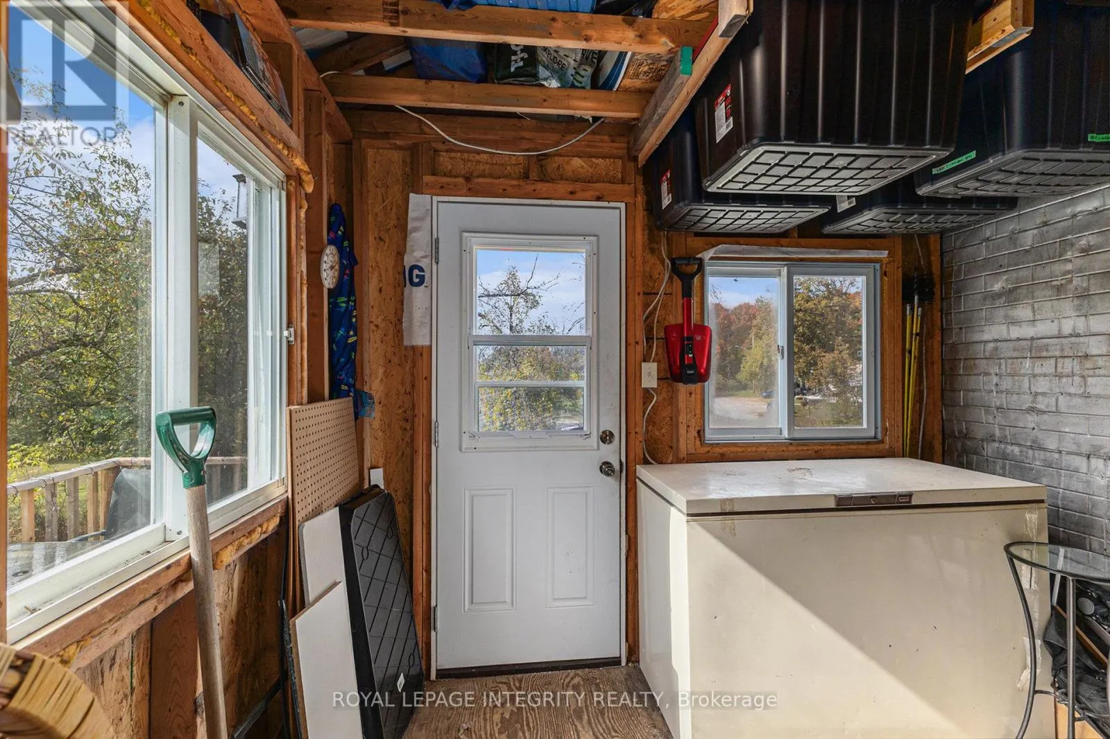 1081 ELM TREE ROAD
