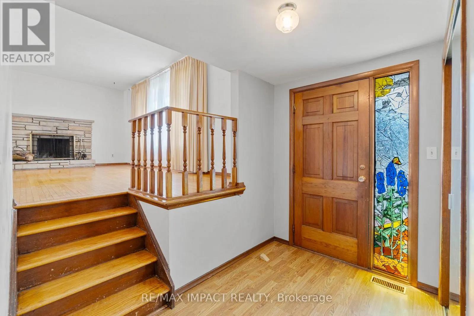 744 SPRAGGE CRESCENT
