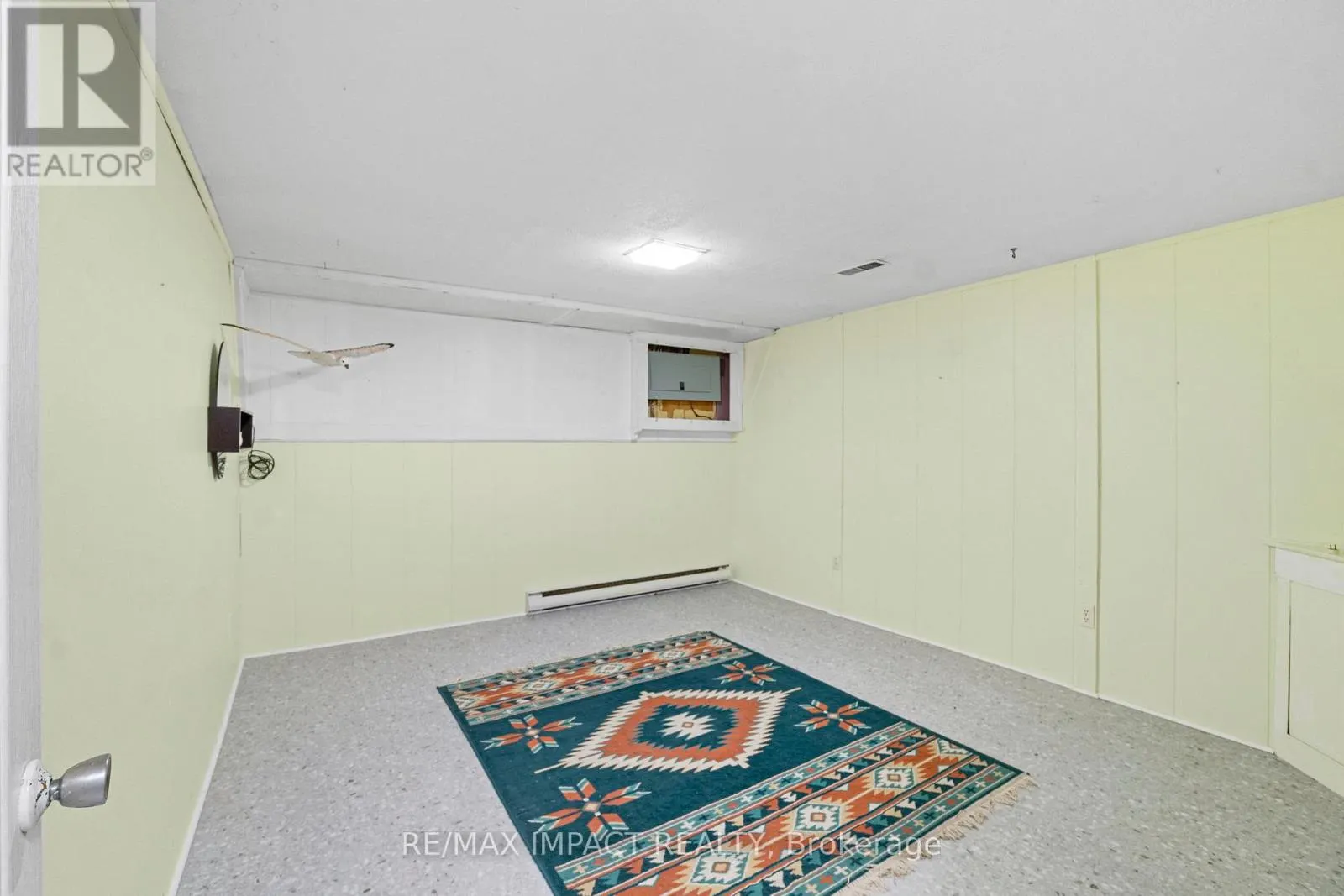 744 SPRAGGE CRESCENT
