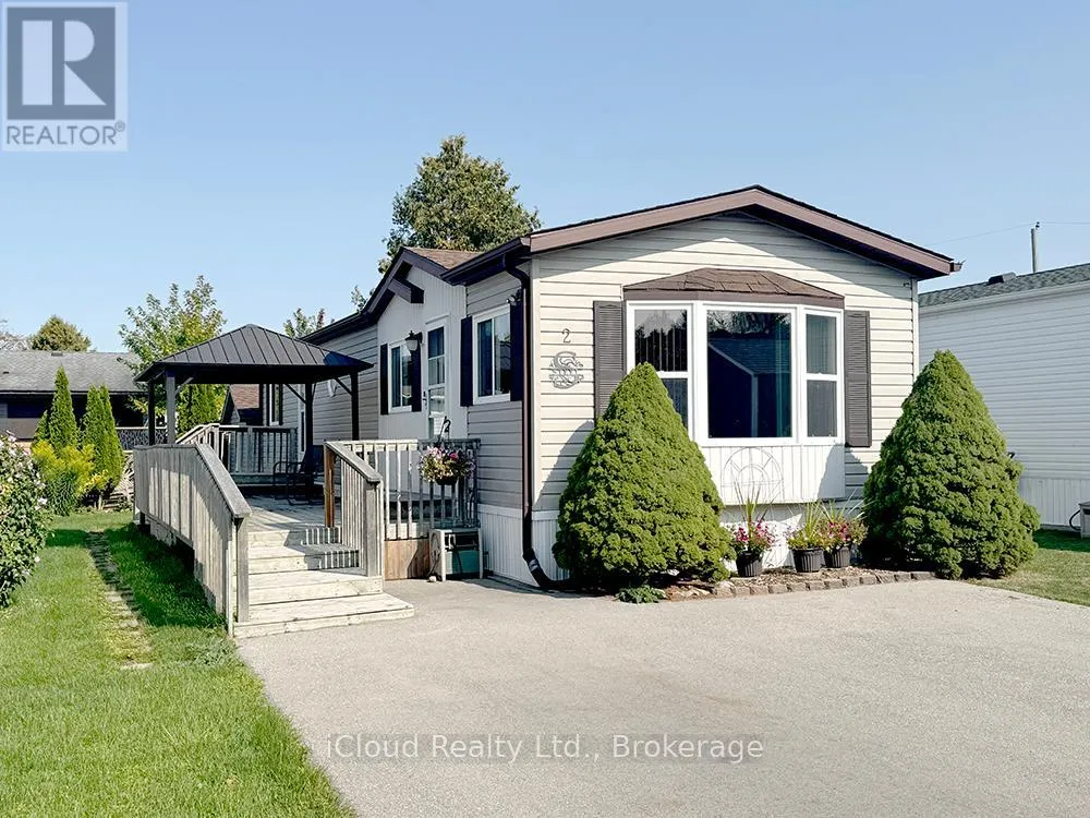 2 TRILLIUM BEACH DRIVE