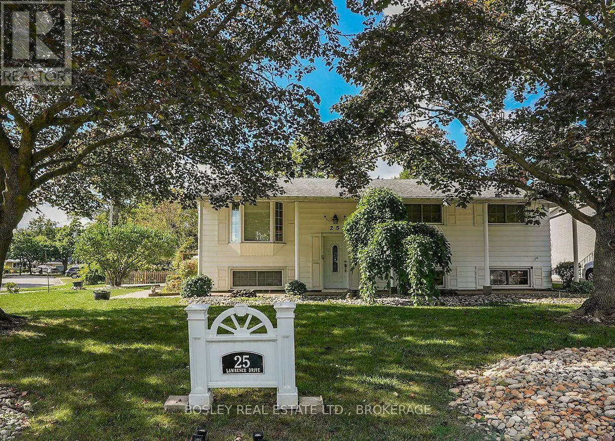 25 LAWRENCE DRIVE