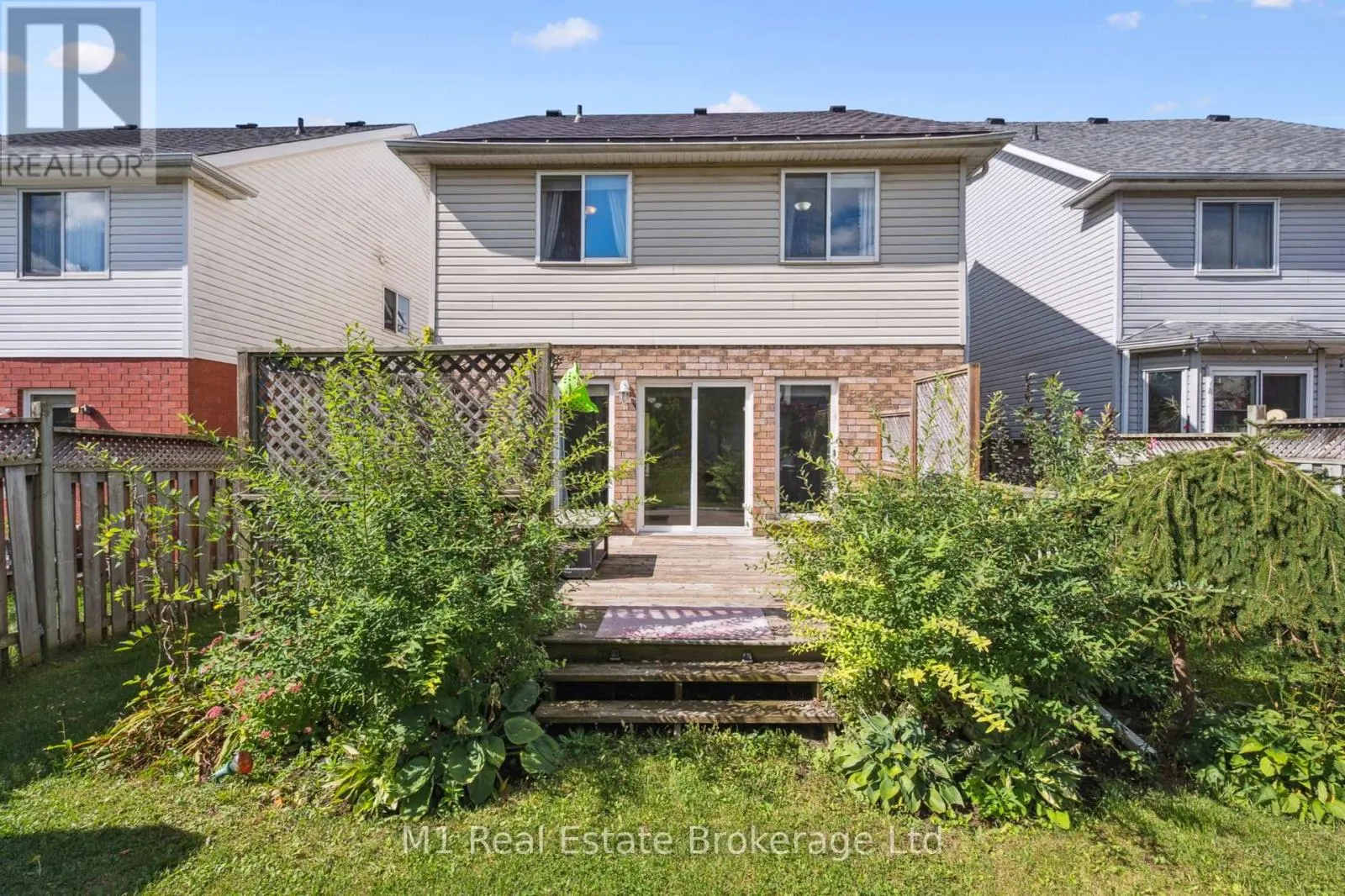 25 MACKAY STREET