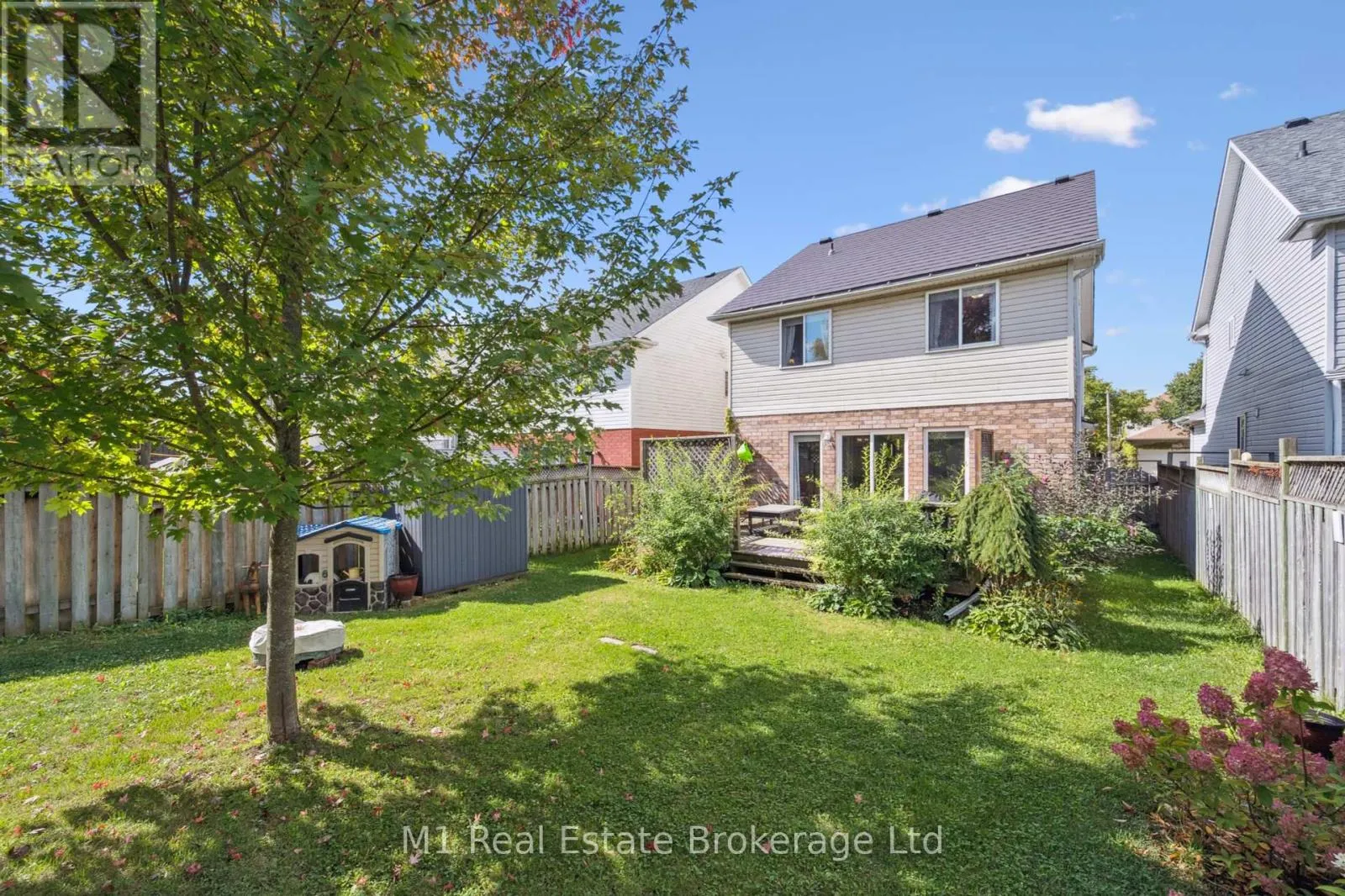 25 MACKAY STREET