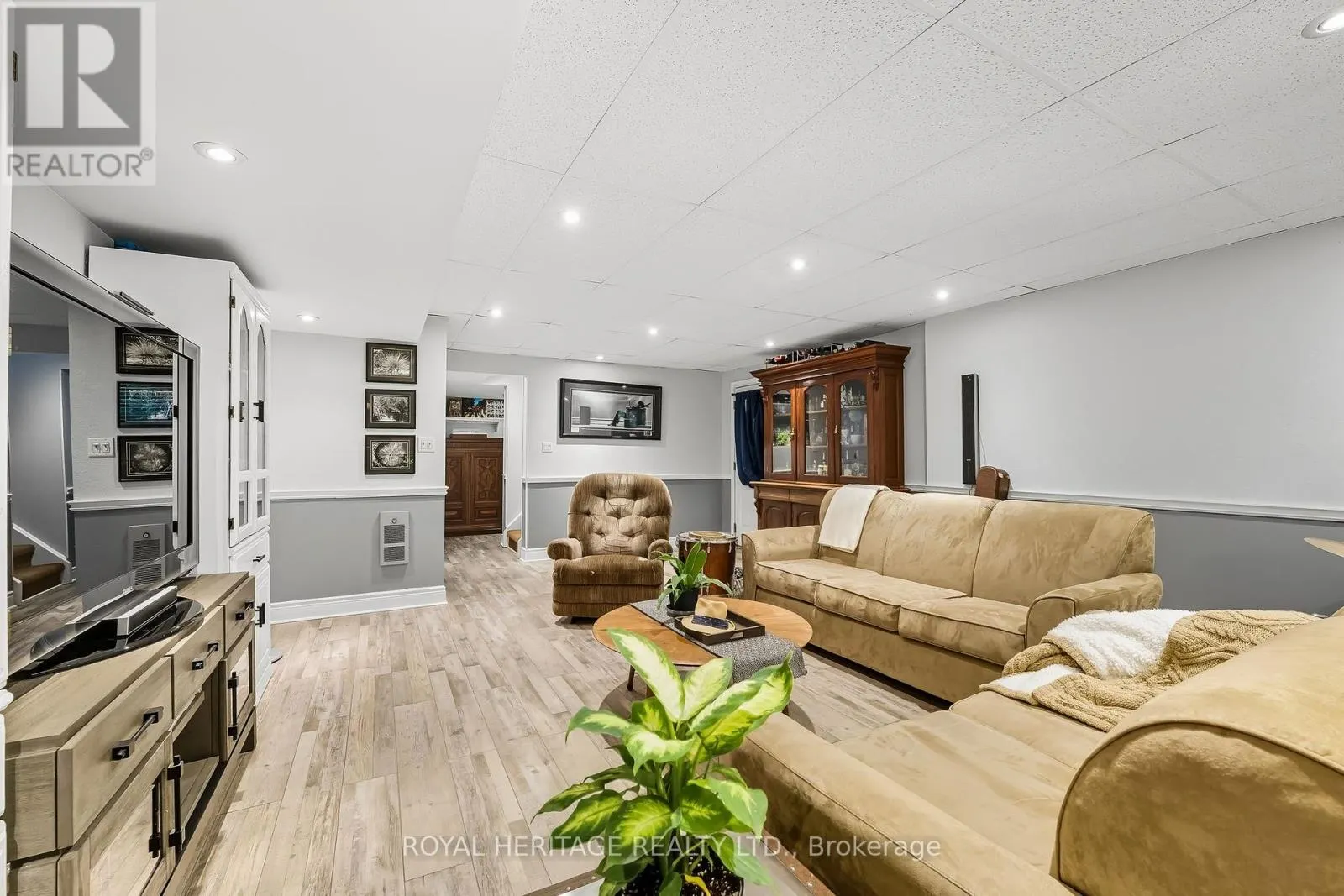 768 WHITES ROAD
