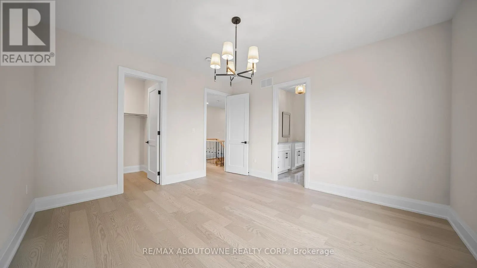 1 WEST AVENUE