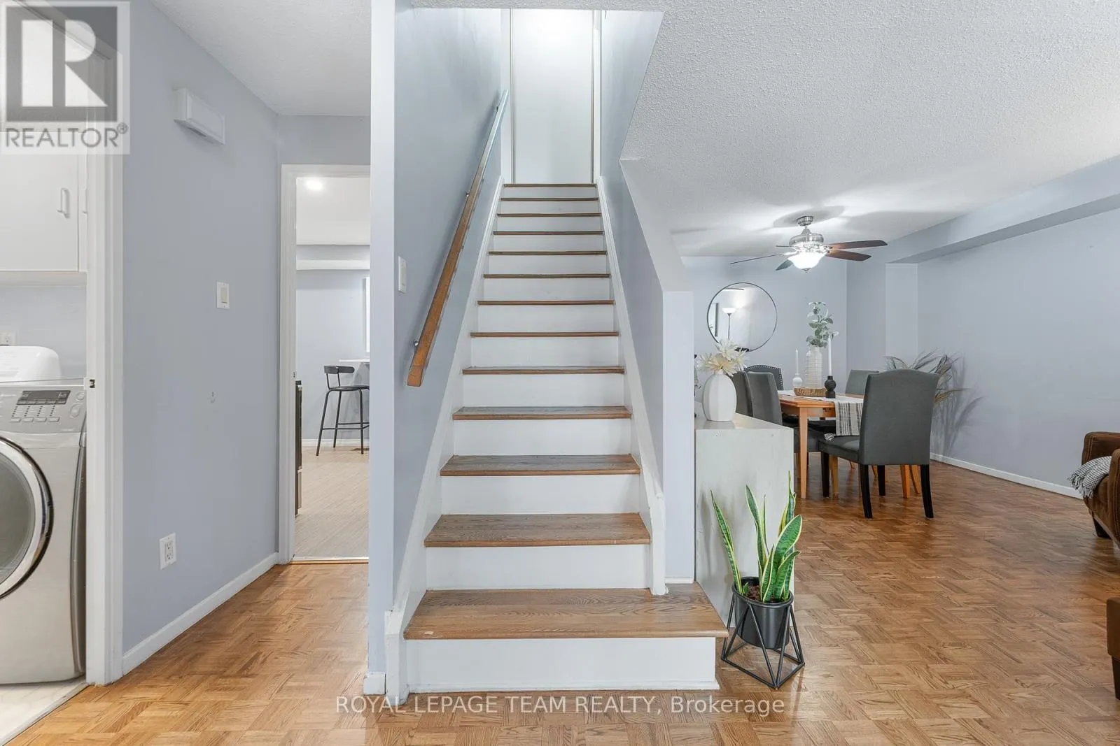 52 - 96 BEACHVIEW PRIVATE