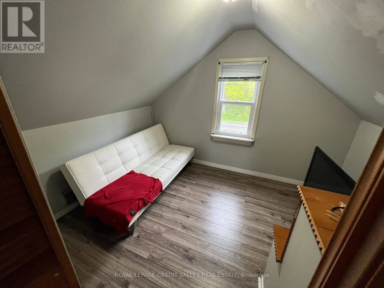 729 SILVER BAY ROAD