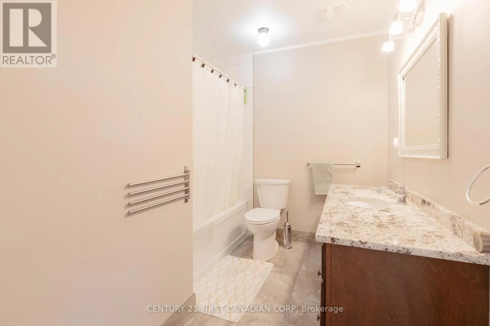 20 - 770 FANSHAWE PARK ROAD E, #20