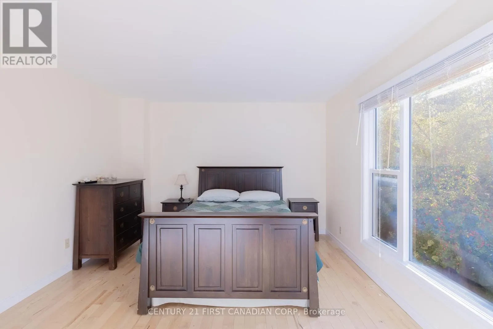 20 - 770 FANSHAWE PARK ROAD E, #20