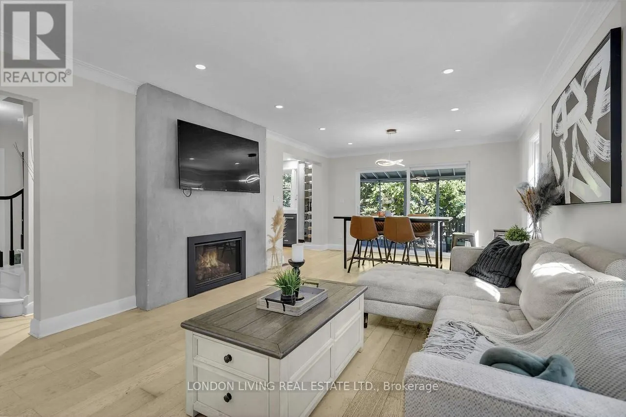 396 WORTLEY ROAD