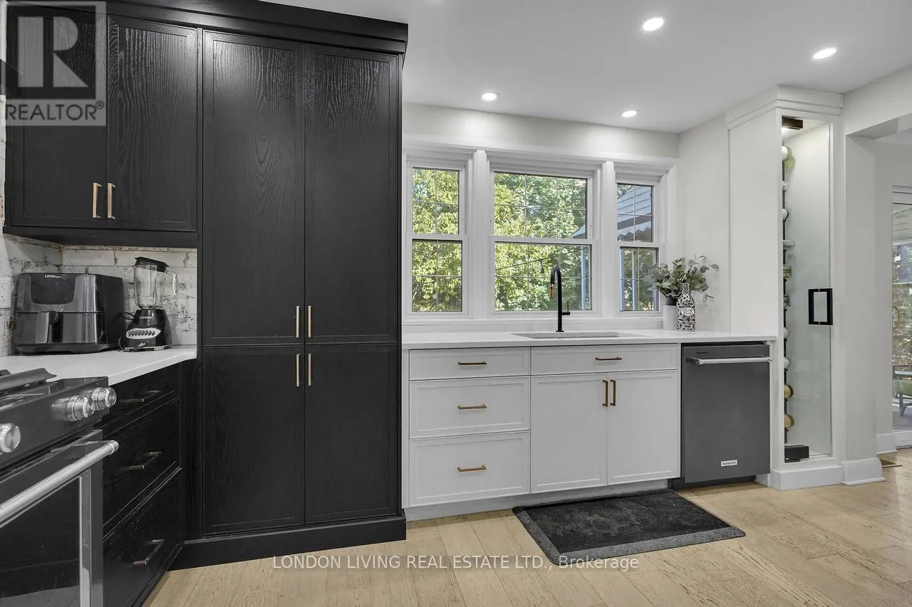 396 WORTLEY ROAD