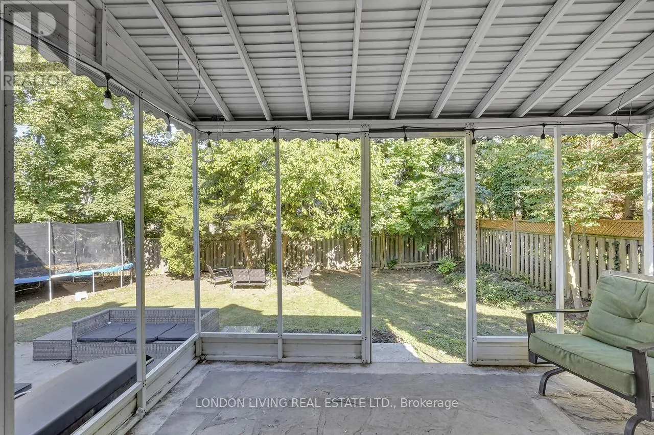 396 WORTLEY ROAD