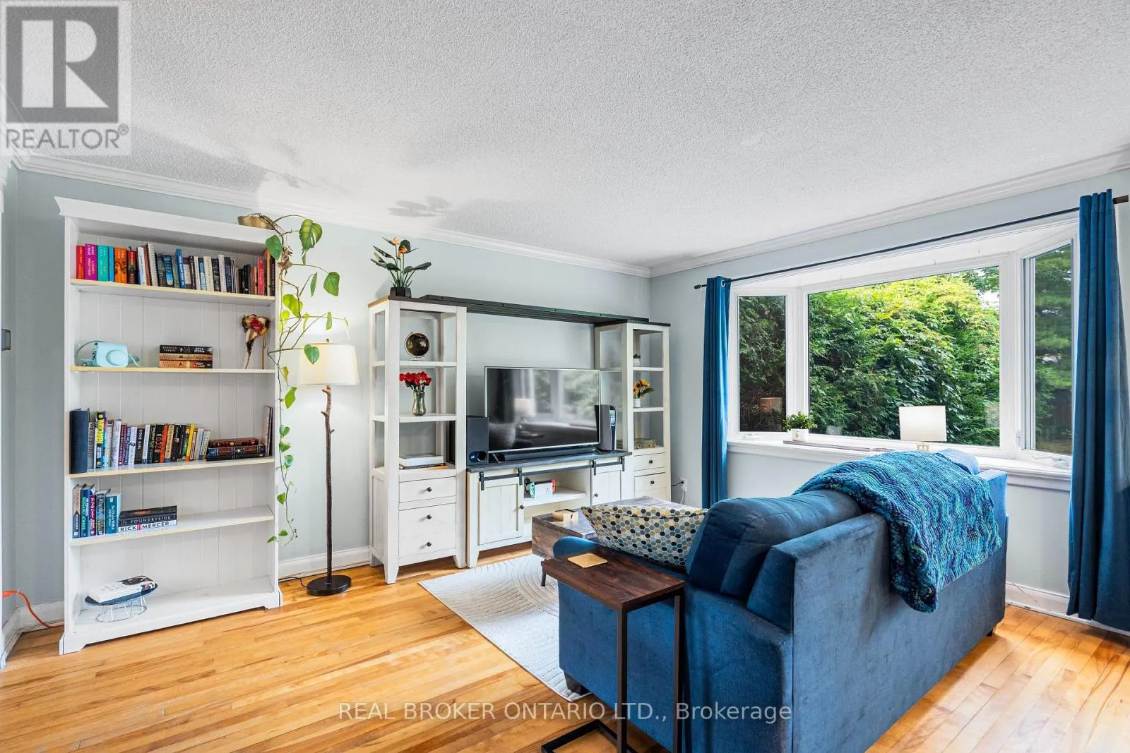 1003 SILVER STREET