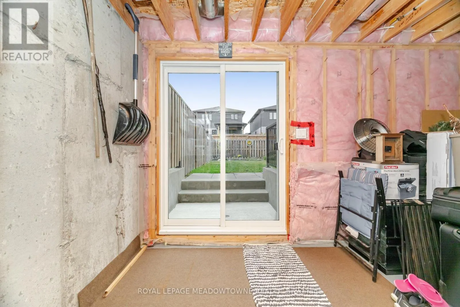 6338 SHAPTON CRESCENT