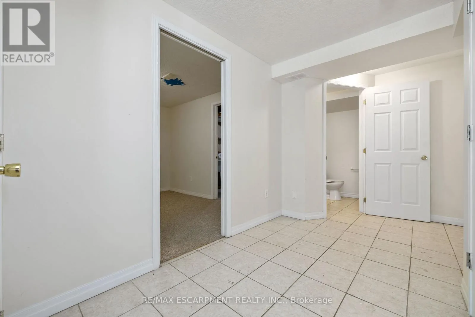 A - 695 WILD GINGER AVENUE