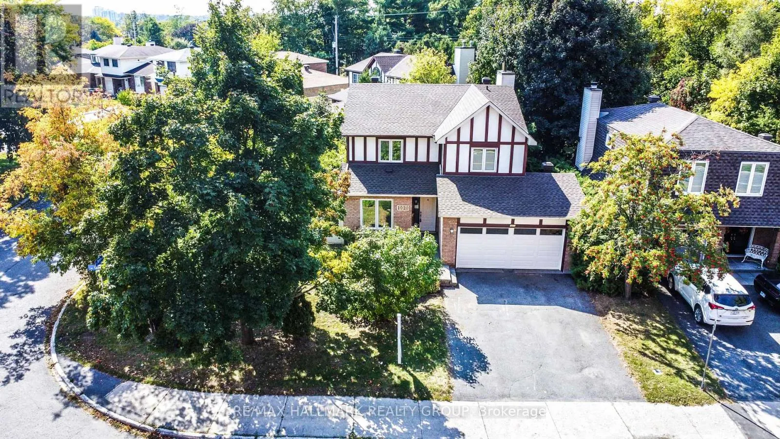 1020 GRENON AVENUE