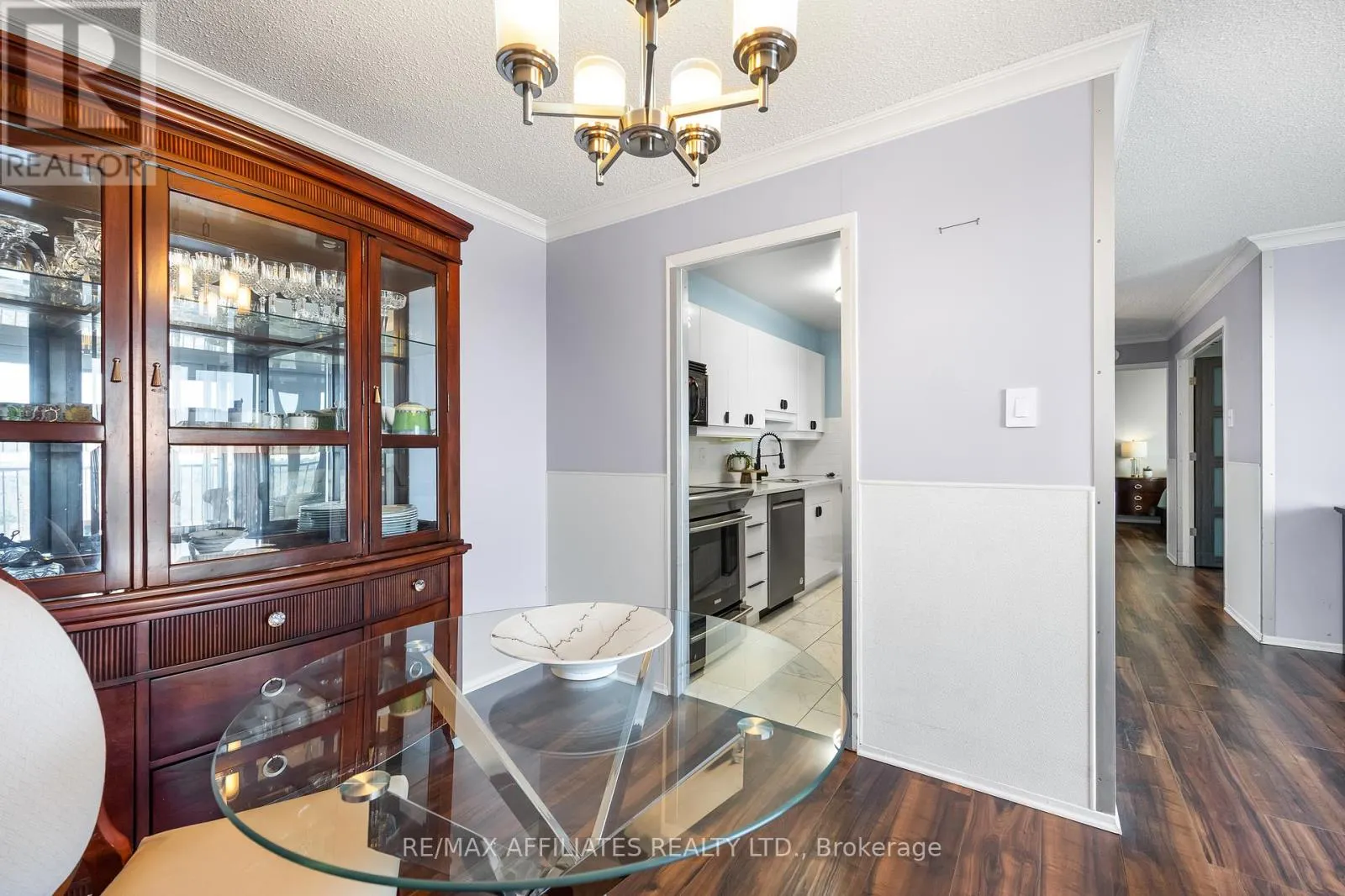 2305 - 1025 RICHMOND ROAD