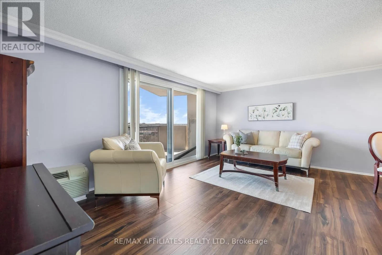 2305 - 1025 RICHMOND ROAD