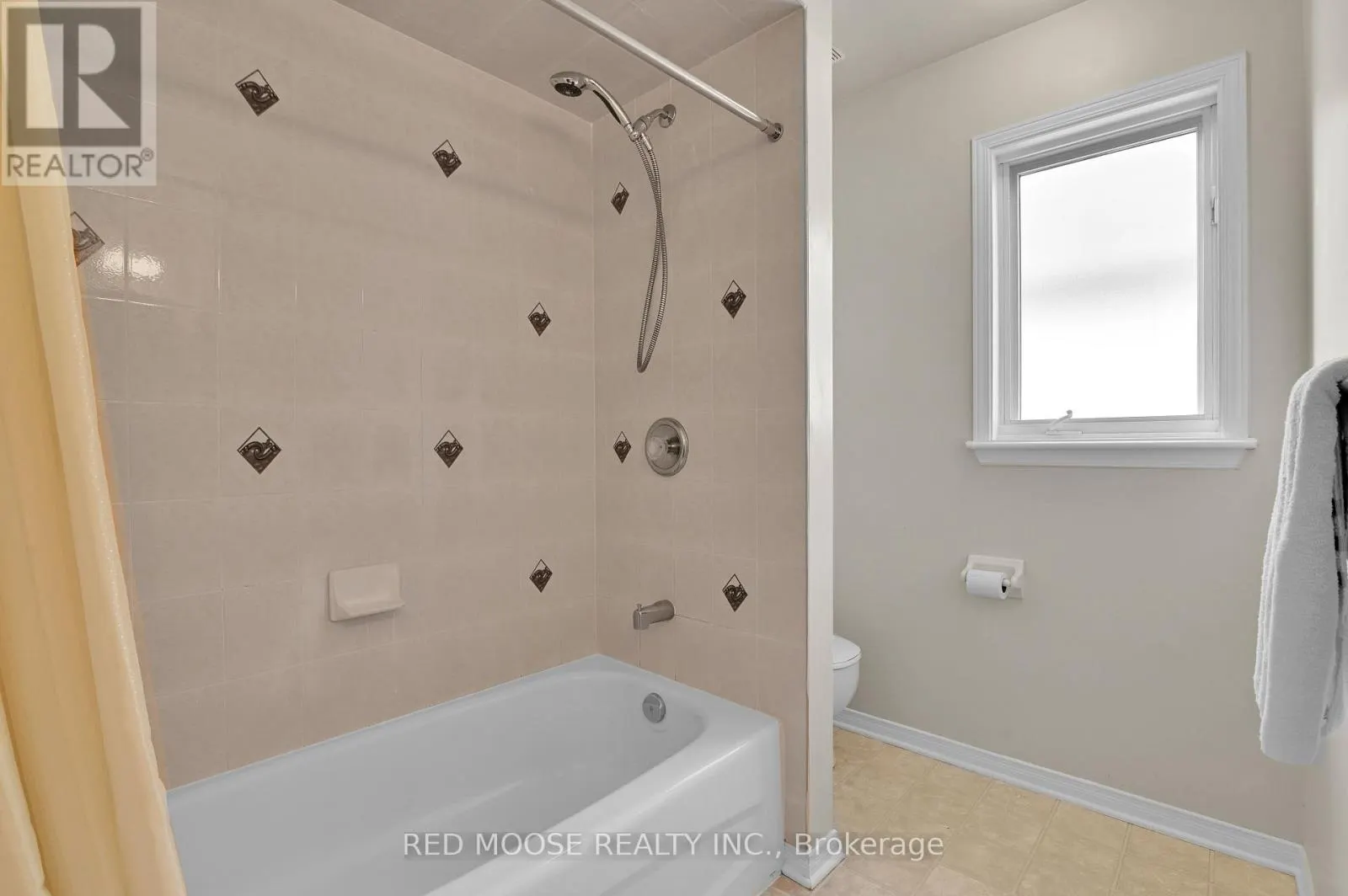 4569 OGILVIE WALK CRESCENT