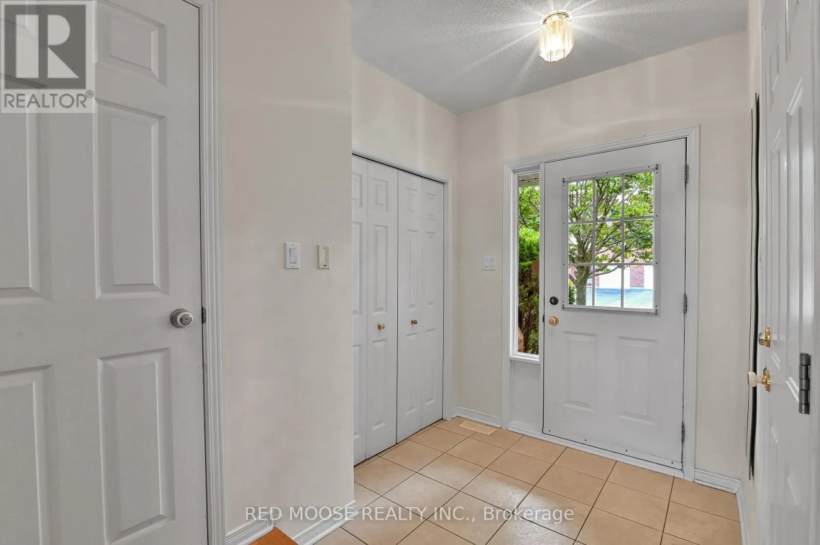 4569 OGILVIE WALK CRESCENT