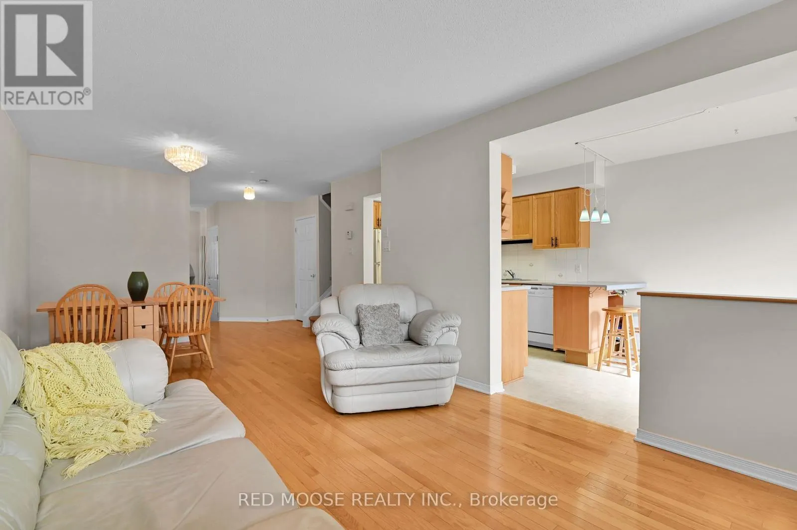 4569 OGILVIE WALK CRESCENT