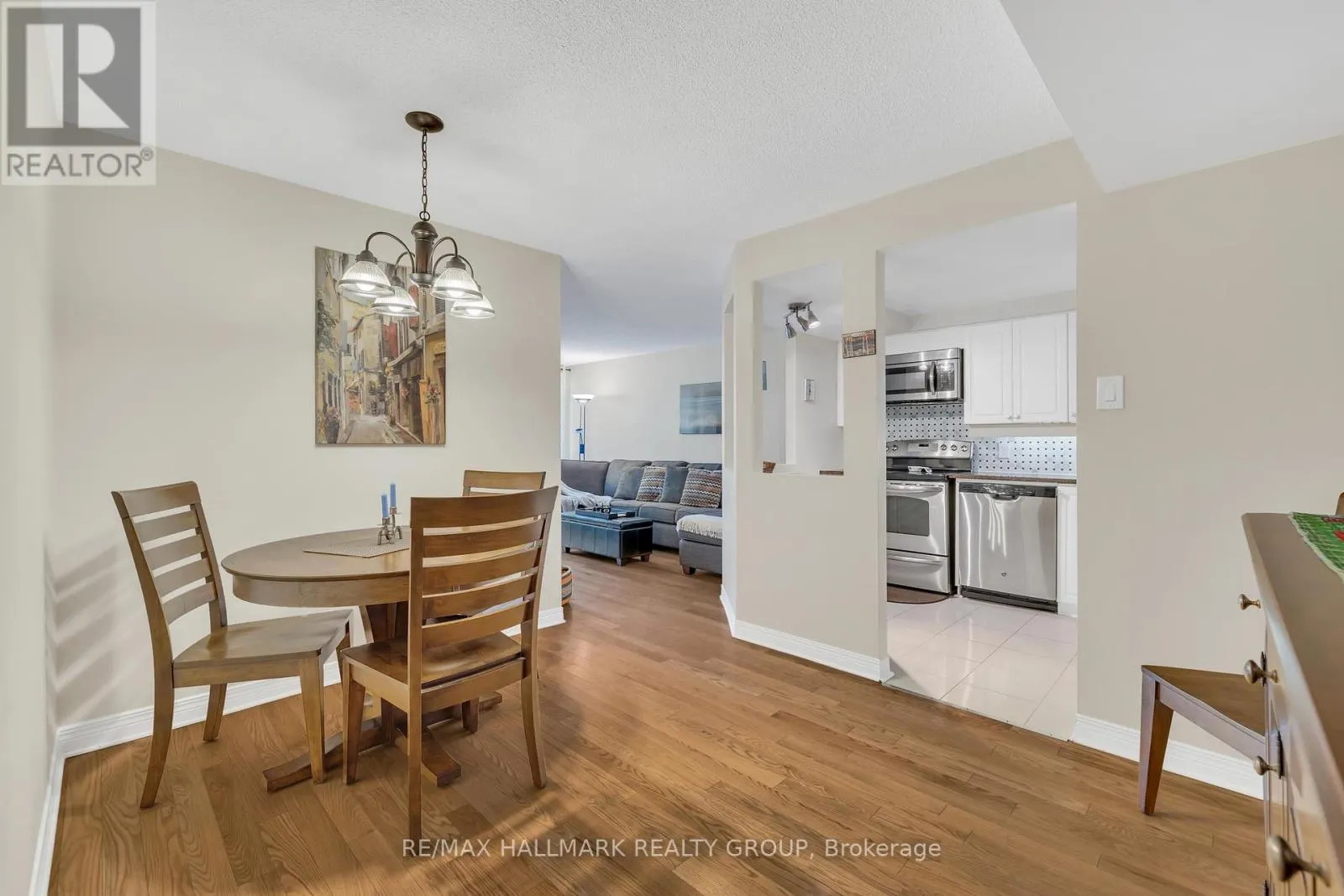 307 - 550 CAMBRIDGE STREET S
