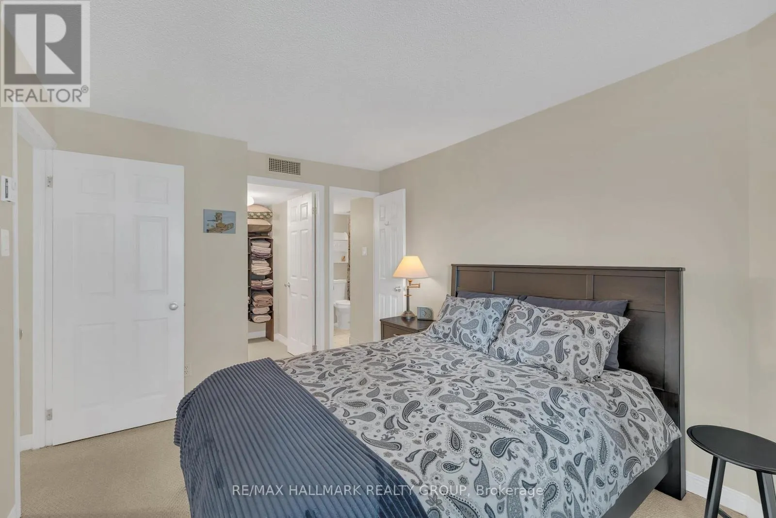 307 - 550 CAMBRIDGE STREET S
