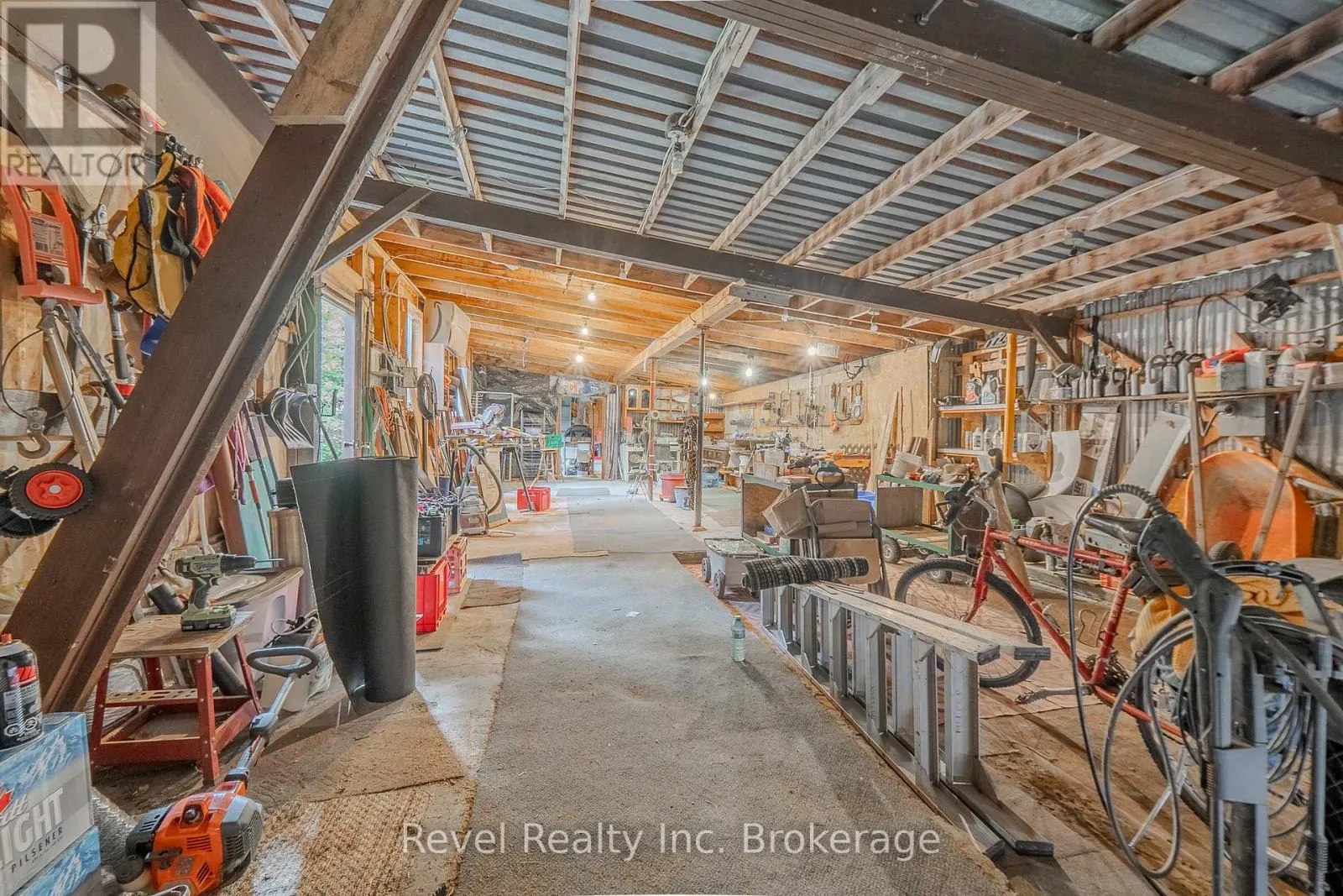 280 SUNNYSIDE ROAD