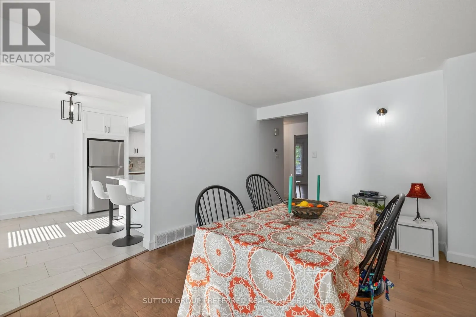 17 - 405 EVERGLADE CRESCENT, #17