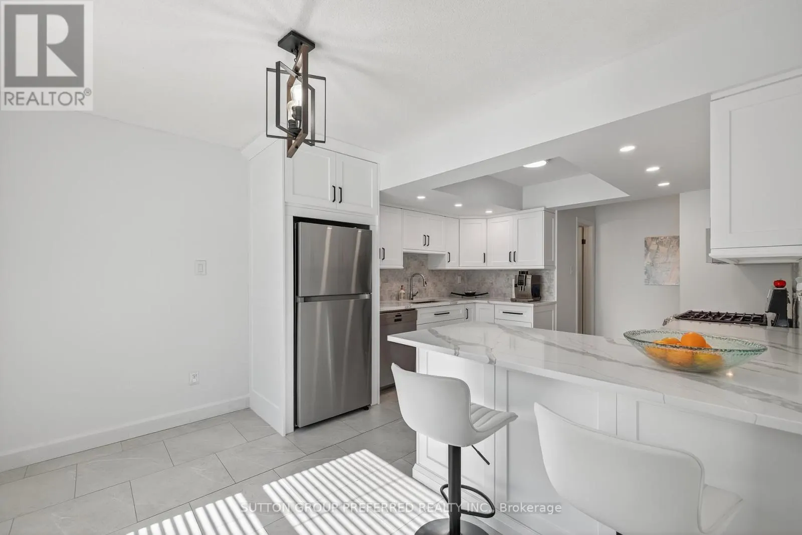 17 - 405 EVERGLADE CRESCENT, #17