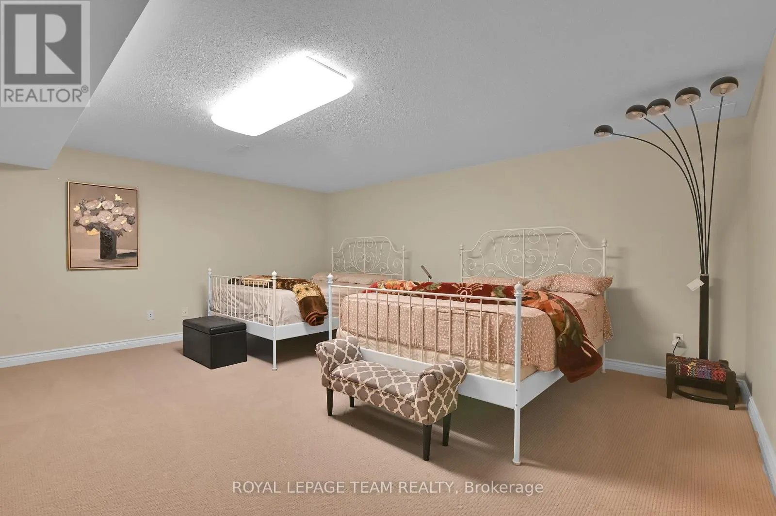 756 KILBIRNIE DRIVE