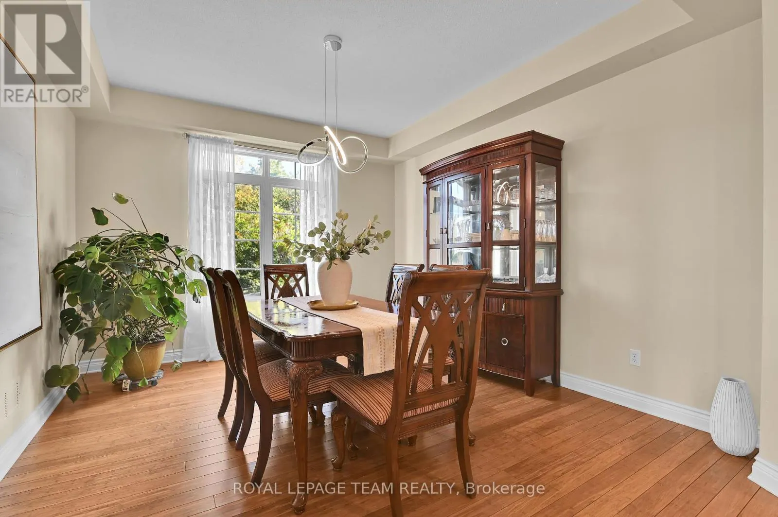 756 KILBIRNIE DRIVE