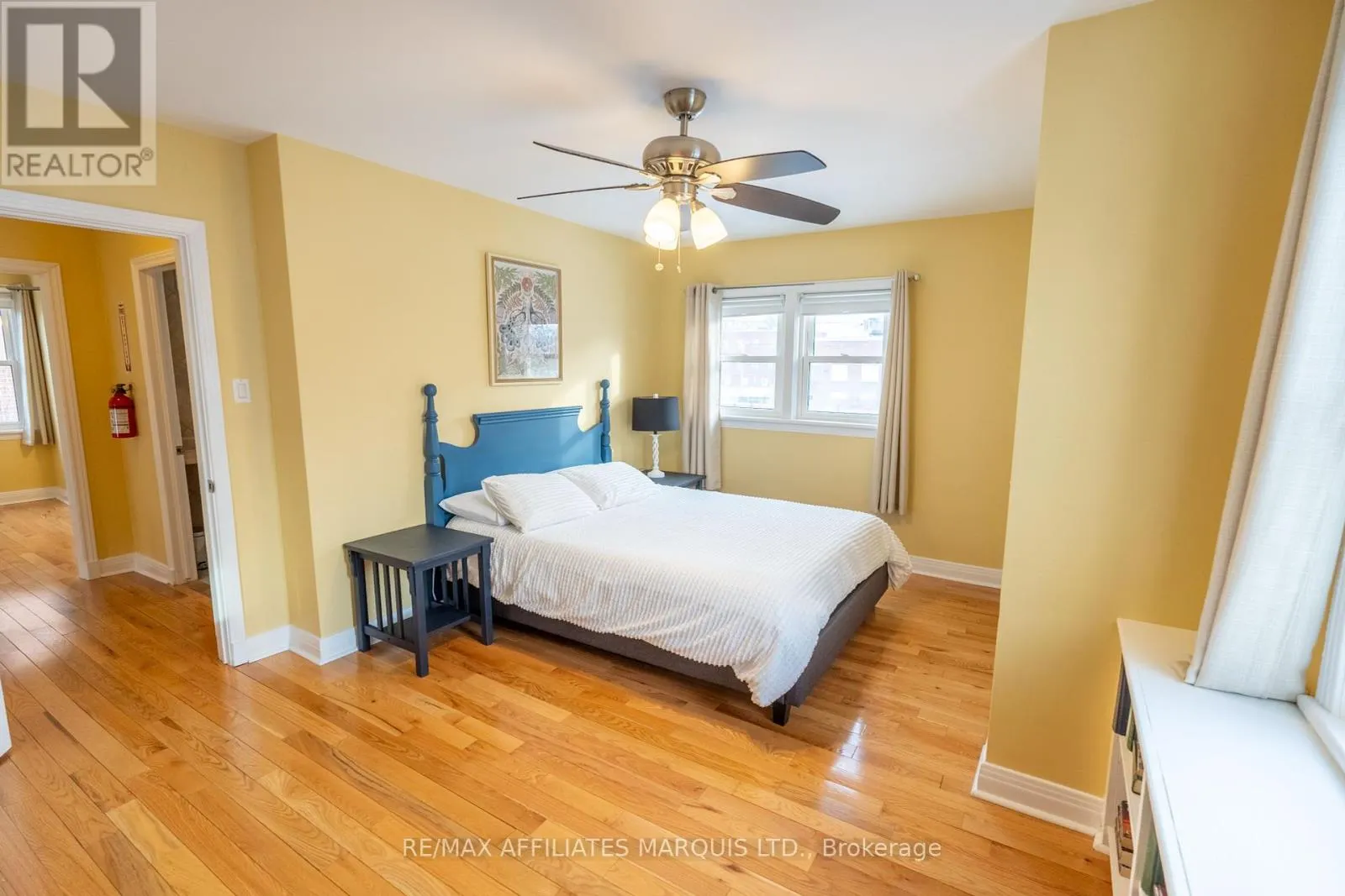 7 OLD ORCHARD AVENUE