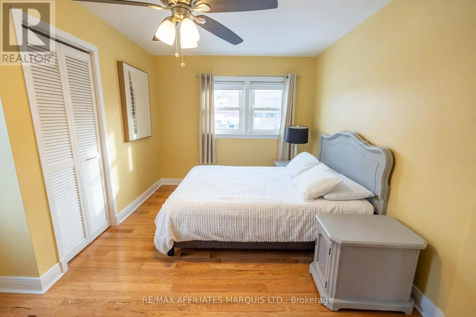 7 OLD ORCHARD AVENUE