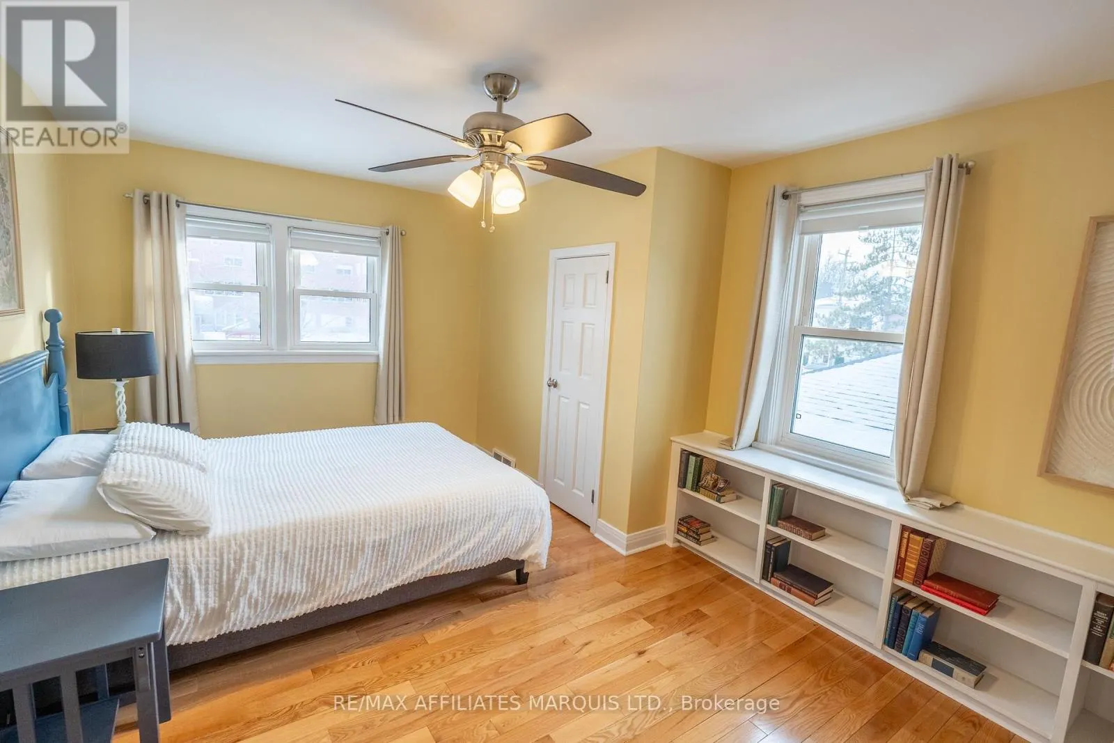 7 OLD ORCHARD AVENUE