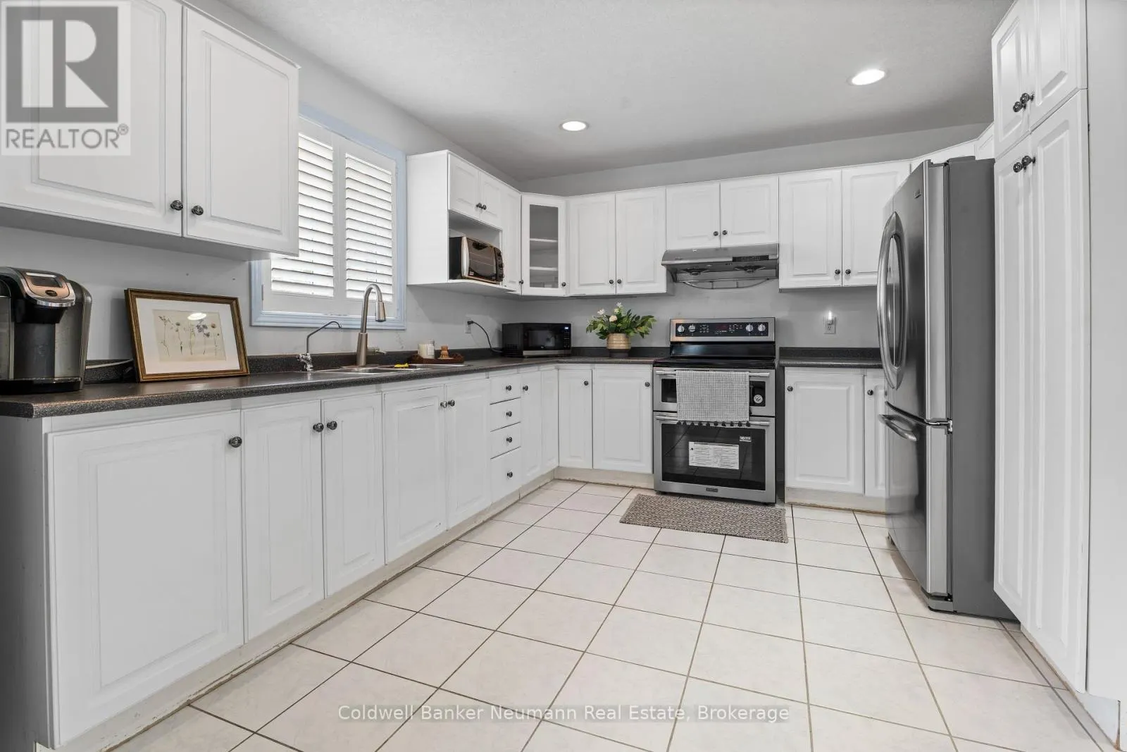 282 IMPERIAL ROAD S