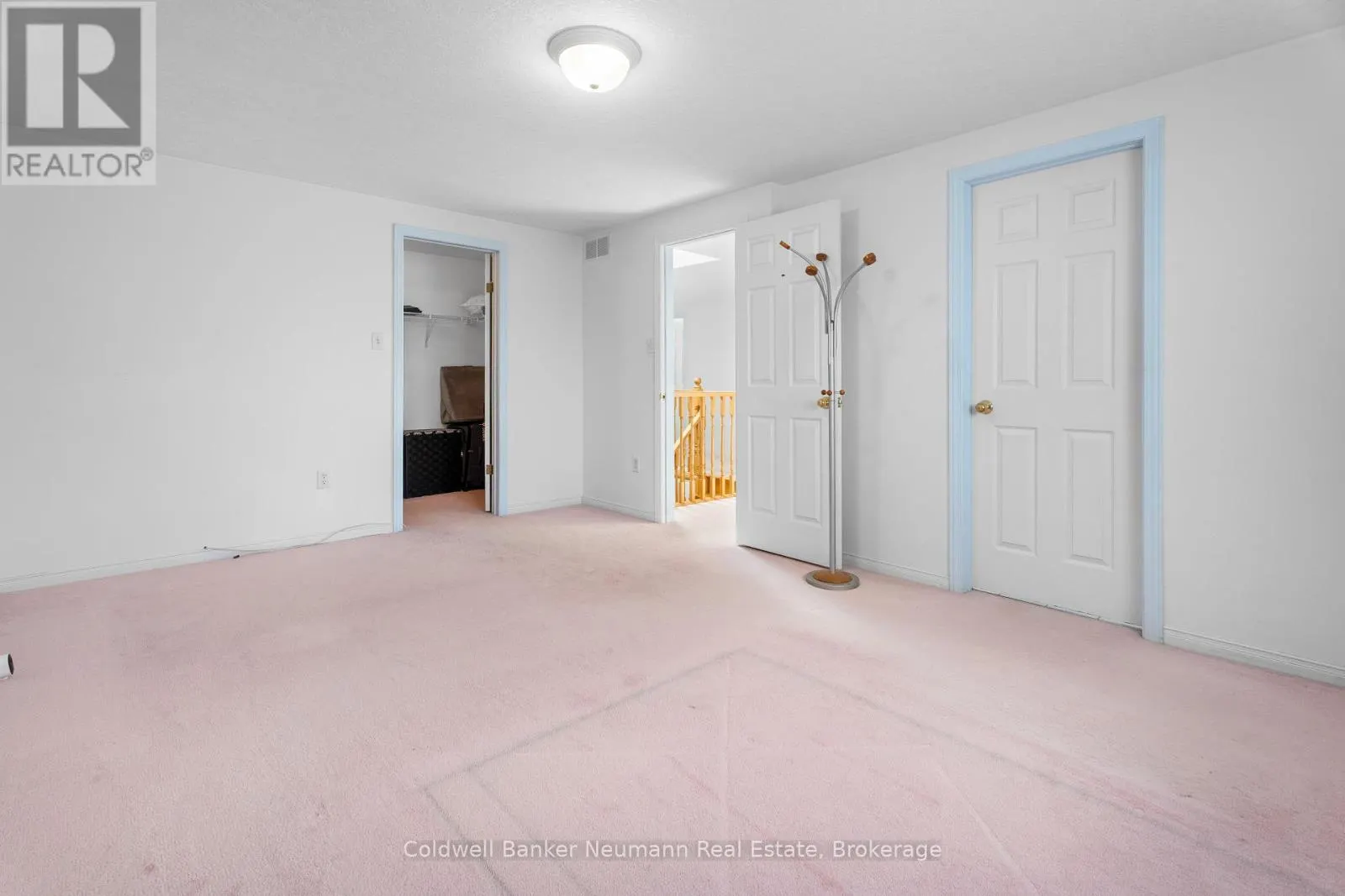 282 IMPERIAL ROAD S